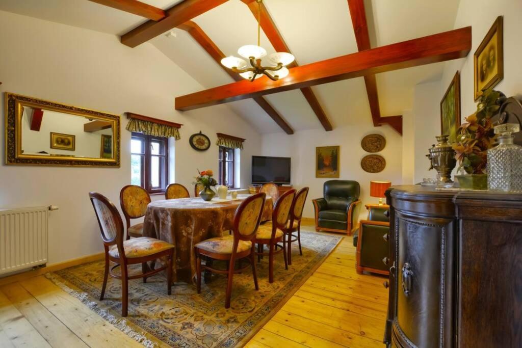 Kataryniarza Lodge *